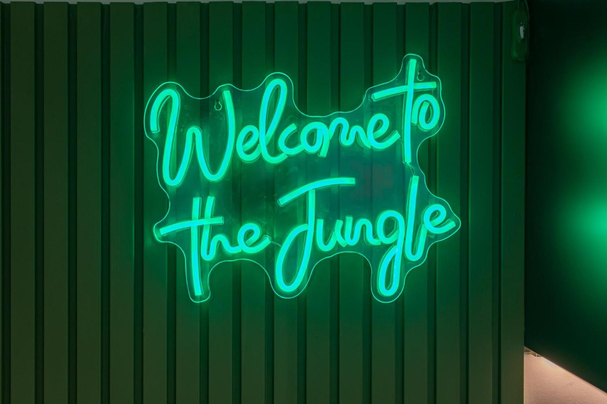 Jungle Republic Lägenhet Marseille Exteriör bild